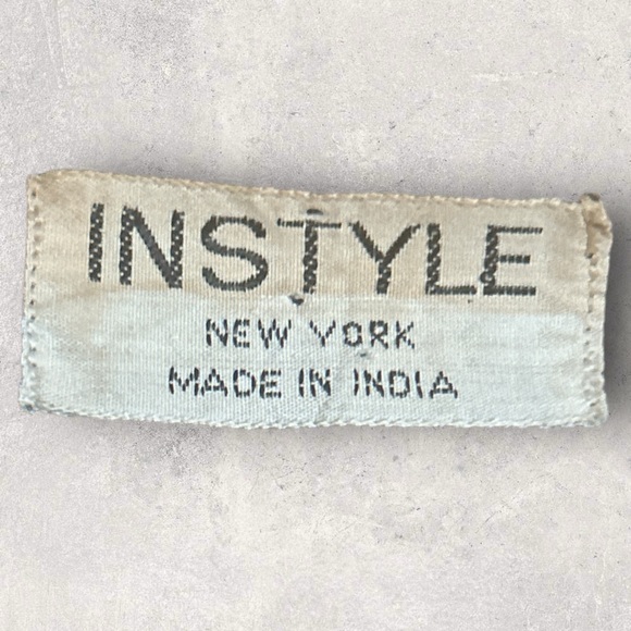 Vintage Instyle Vest - Picture 3 of 3